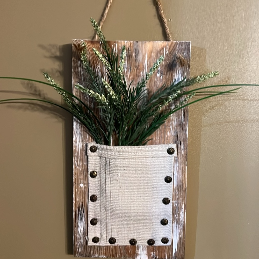Wall decor ‼️